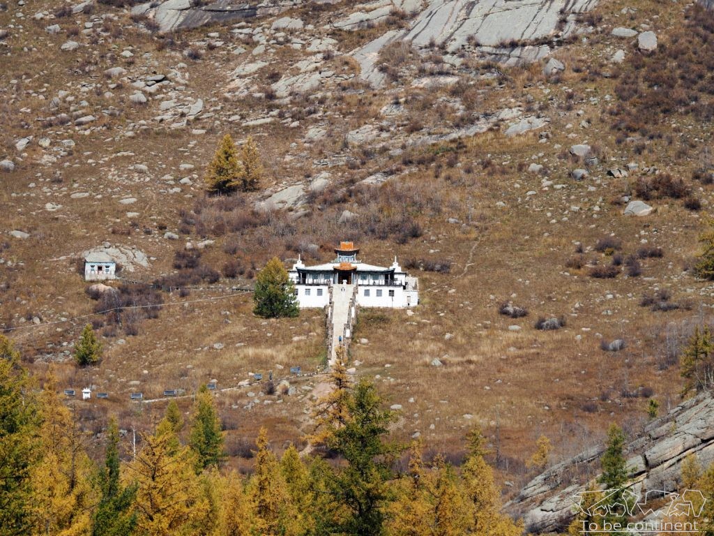 Widok na Airyabal Meditation Temple.