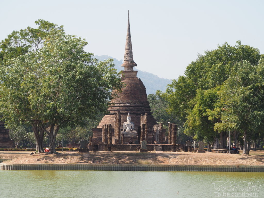 Wat Sa Si. Sukhothai.