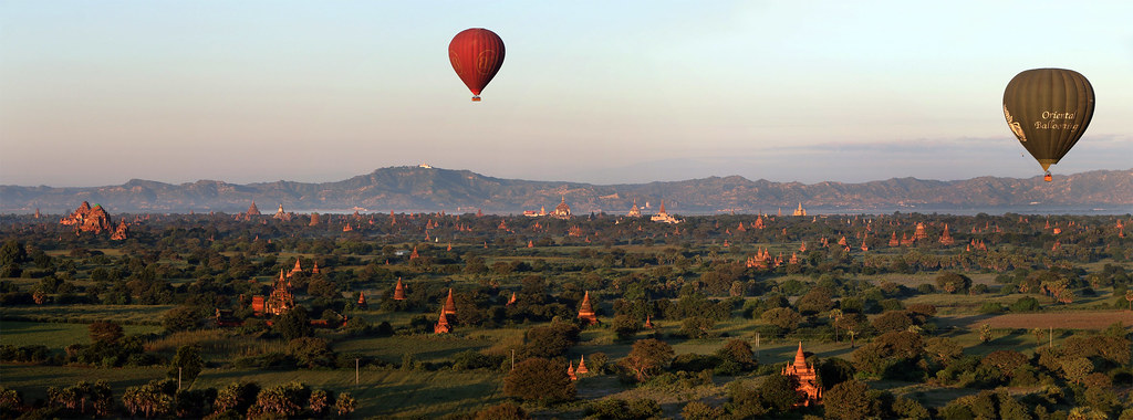 Wschód słońca z Nan Myint Tower